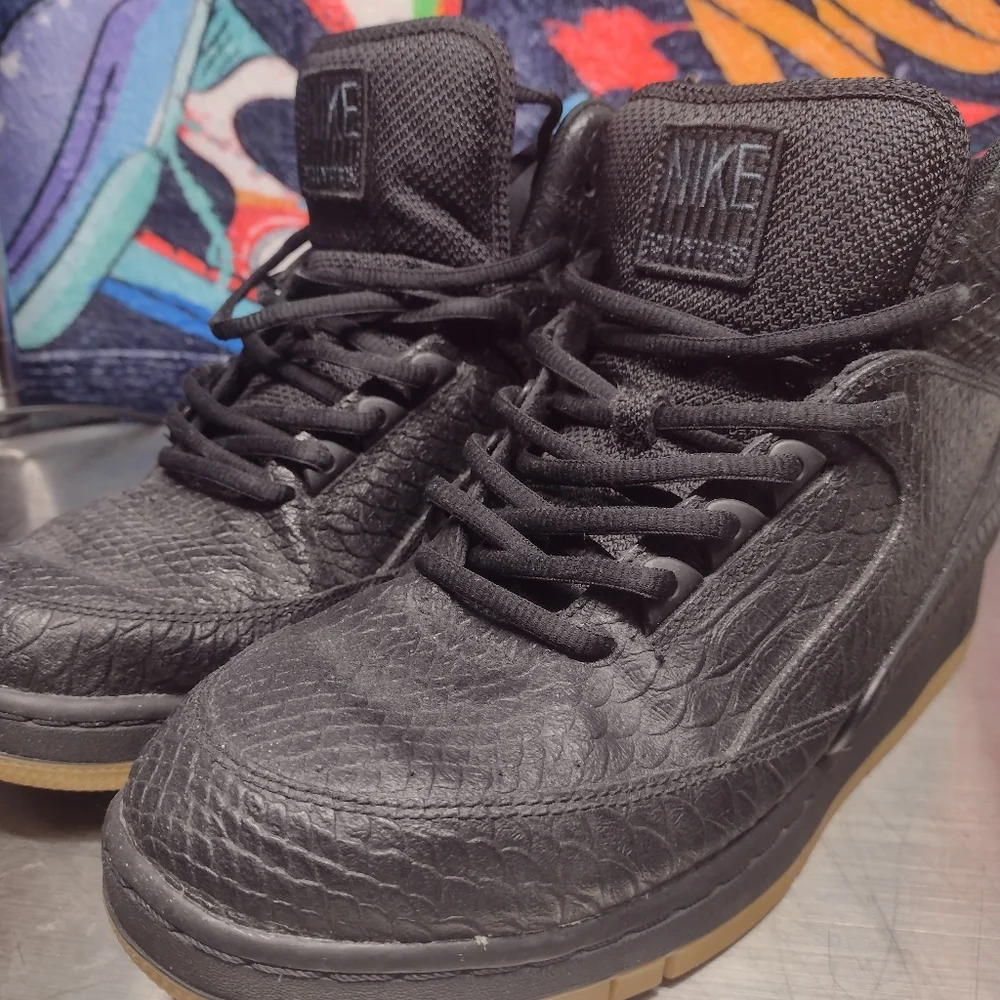 Nike Air Python - Picture 1 of 6